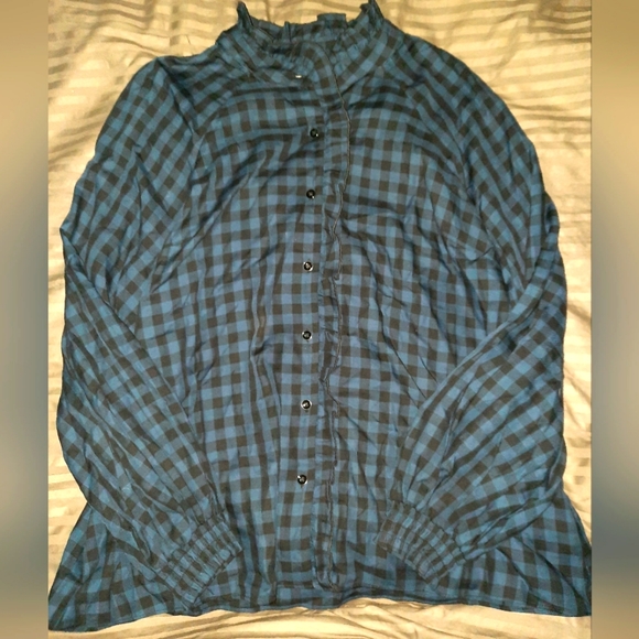 Plaid CAbi Top - Picture 2 of 7